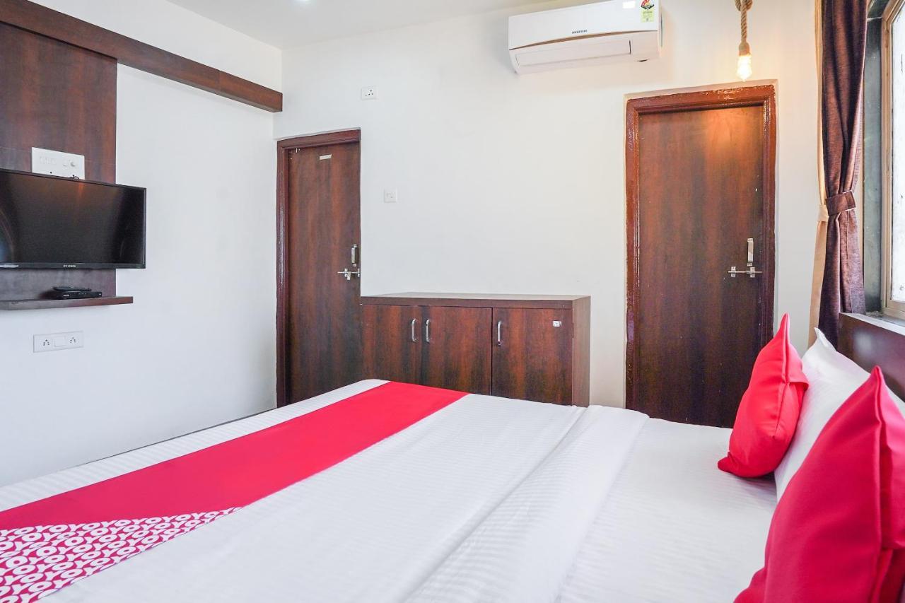 Oyo Flagship 70264 Hotel Vrindavan Mangvadi Dış mekan fotoğraf