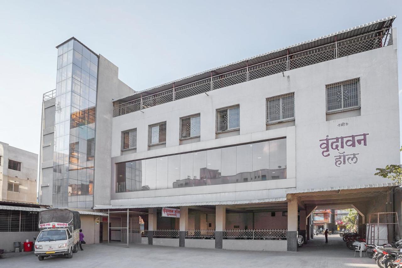 Oyo Flagship 70264 Hotel Vrindavan Mangvadi Dış mekan fotoğraf